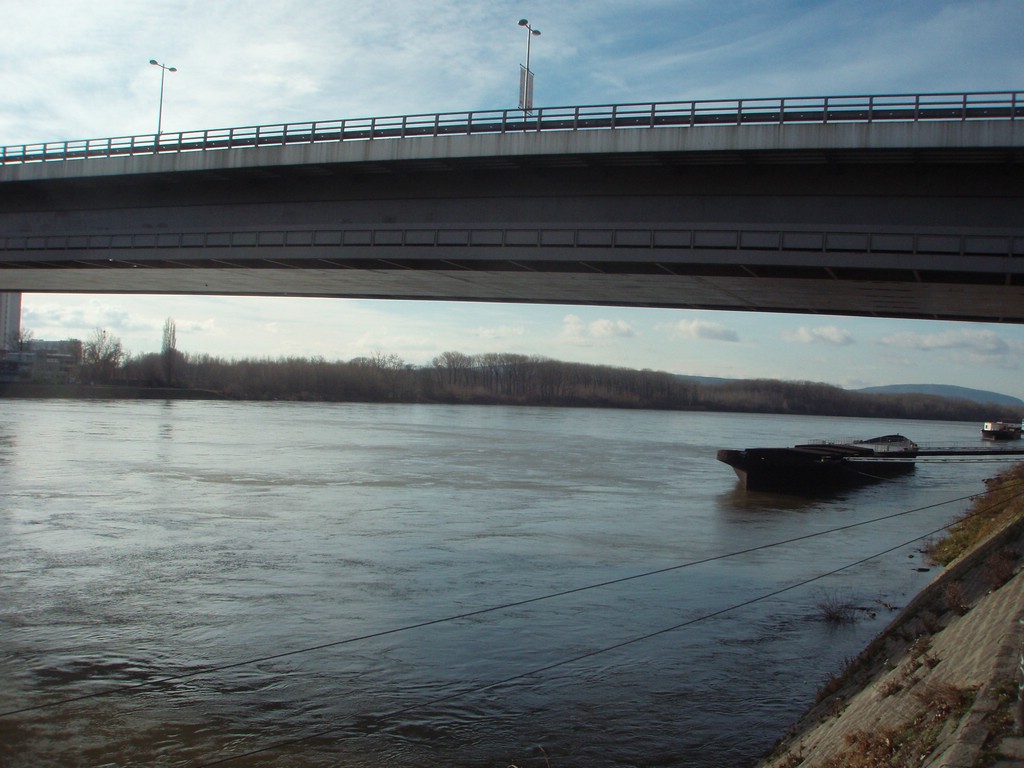 PC132097.JPG