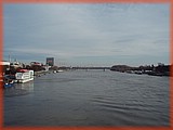 PC132104.JPG